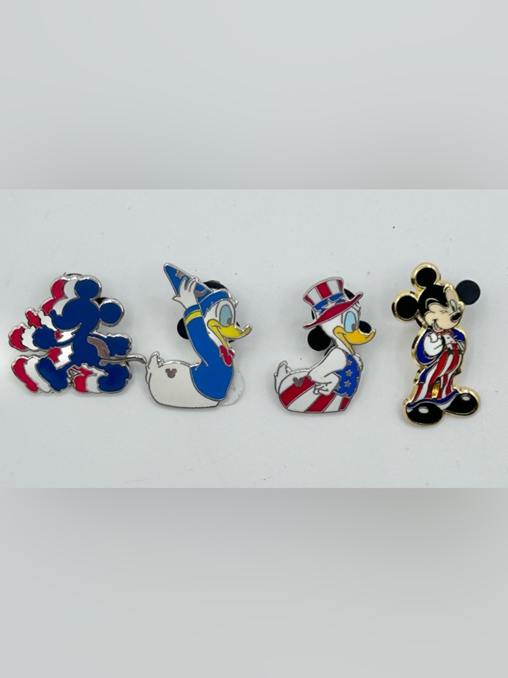 Disney Patriotic Themed Pins Mickey Donald Set of 4